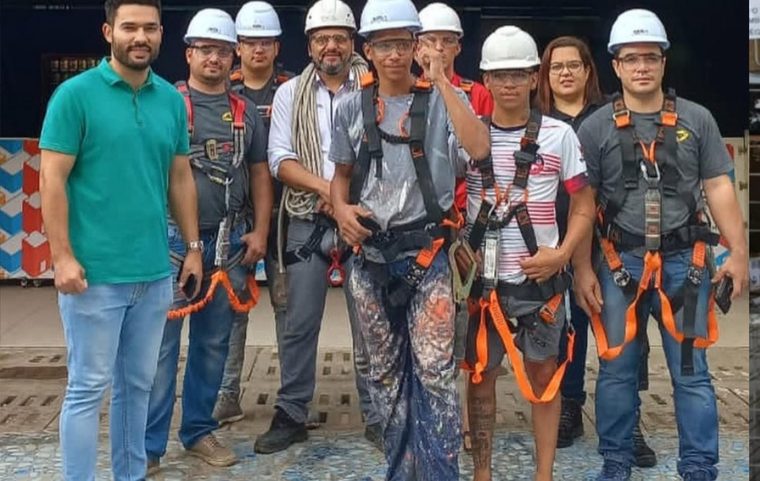 Revitaliza Reformas — programa do ecossistema G10 Favelas em ação